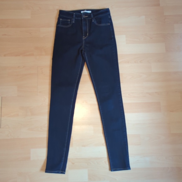 Levi’s 721 High Rise Dark Wash Skinny Jeans SZ 26 - Picture 4 of 14